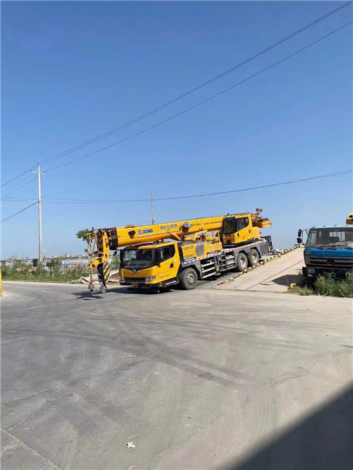 白玉县吊车作业时，可能会产生哪些额外收费项目？