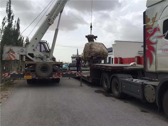 白玉县狭窄场地（如小区、车间）适合用哪种吊车？